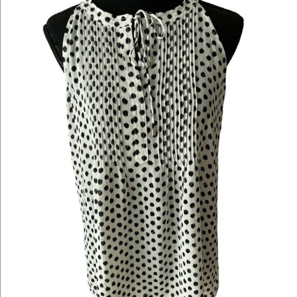 Rose + Olive Womens Polka‎ Dot Pintuck Sleeveless Blouse White Black Medium